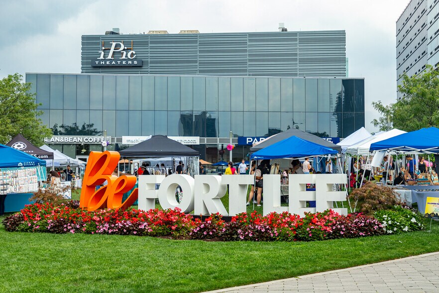 More Photos Of 2030 Hudson St, Fort Lee Apartments For Lease