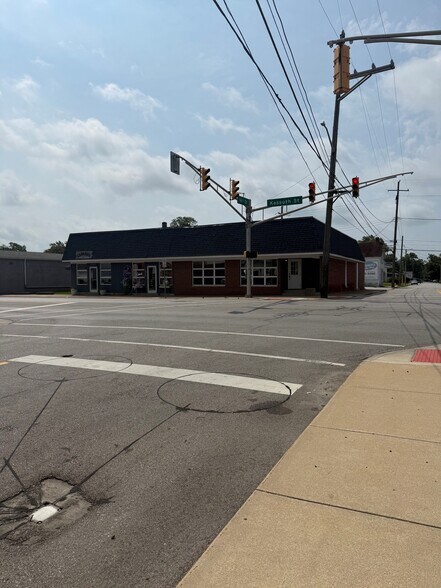 Primary Photo Of 1601-1607 Kossuth St, Lafayette Freestanding For Sale