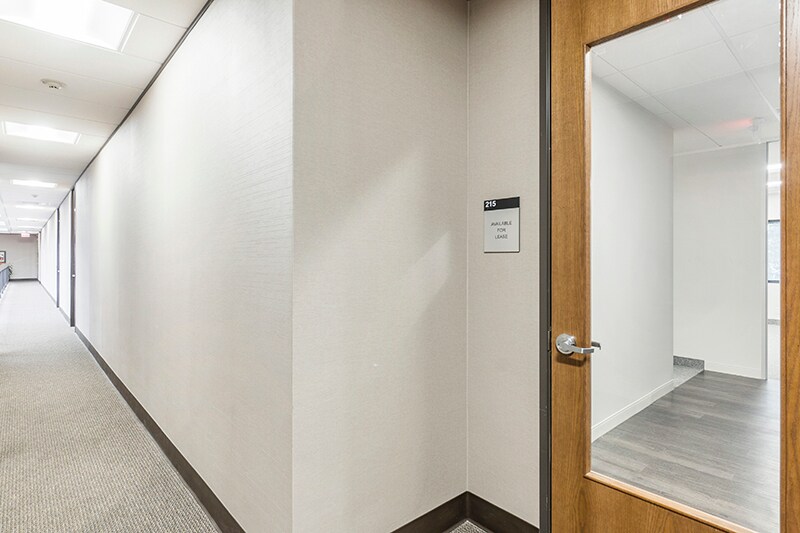 More Photos Of 4300 MacArthur Ave, Dallas Office For Lease