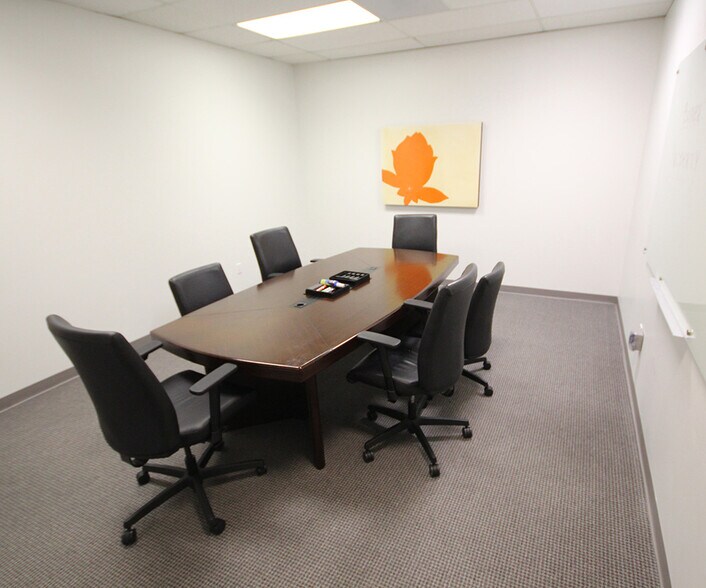 More Photos Of 10333 Harwin Dr, Houston Coworking Space