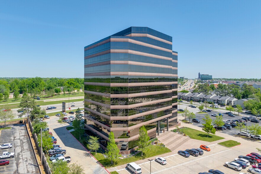 More Photos Of 4200 E Skelly Dr, Tulsa Office For Lease
