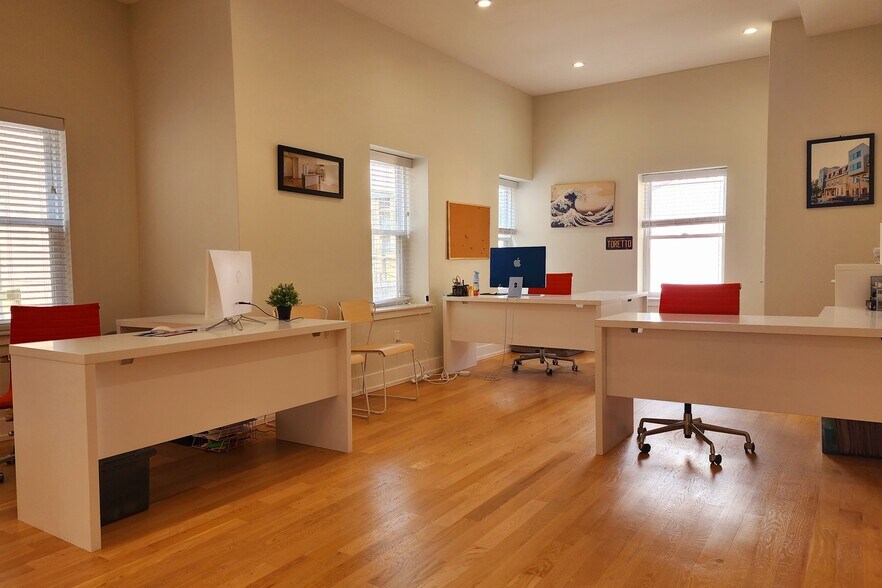 More Photos Of 2709 E Allegheny Ave, Philadelphia Office Residential For Sale