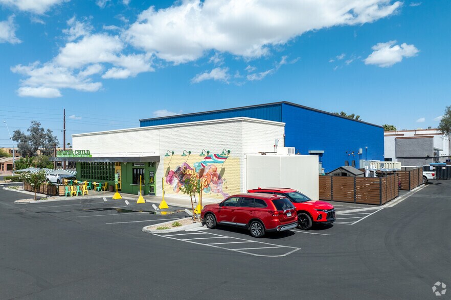 More Photos Of 2960 N Campbell Ave, Tucson Restaurant For Sale