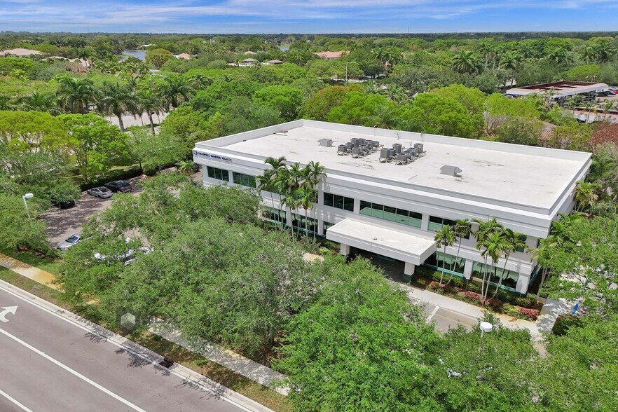 More Photos Of 2690 Weston Rd, Weston Office For Sale