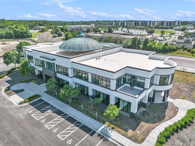 More Photos Of 8101 W 135th St, Overland Park Medical For Lease