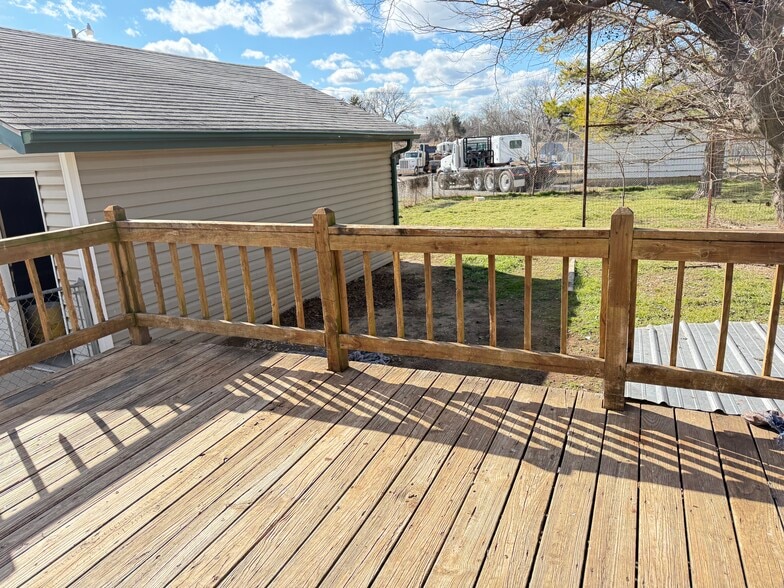 More Photos Of 12525 Old Highway 99, Seminole Warehouse For Sale