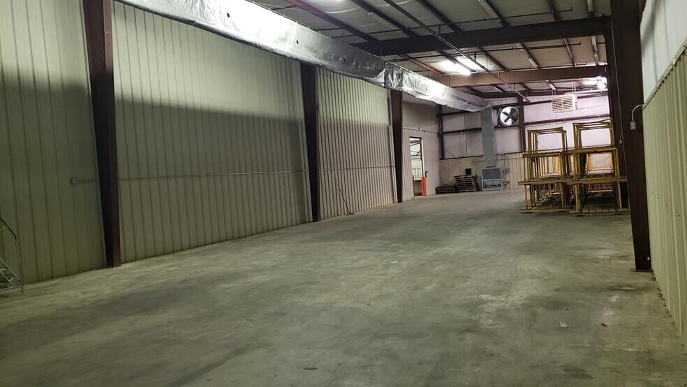 More Photos Of 100 Freedom Drive, Liberty Warehouse For Sale