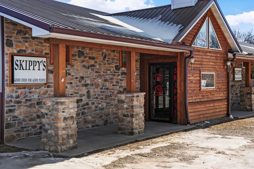 More Photos Of 247 Highway H, Leasburg Restaurant For Sale