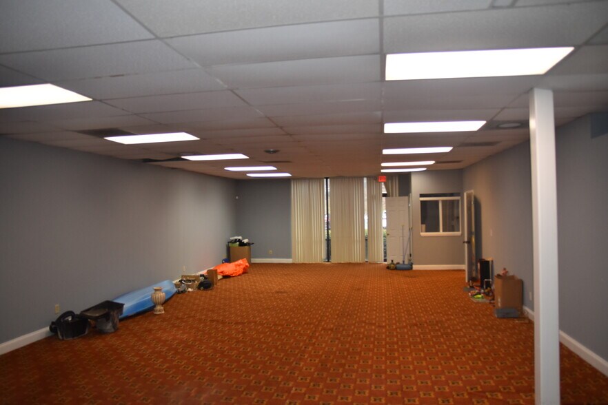 More Photos Of 6113-6121 Oakbrook Pky, Norcross Office For Sale