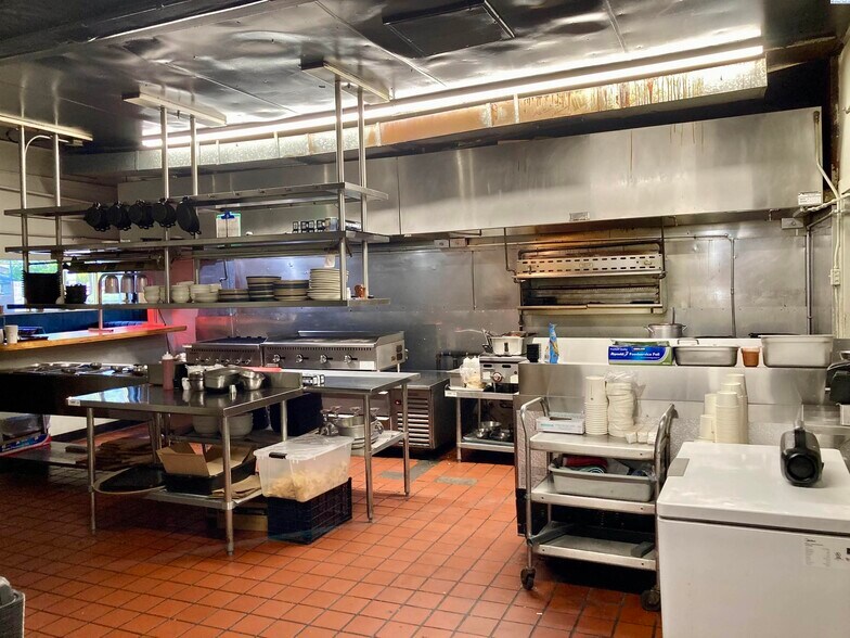 More Photos Of 1520 N 4th Ave, Pasco Restaurant For Sale