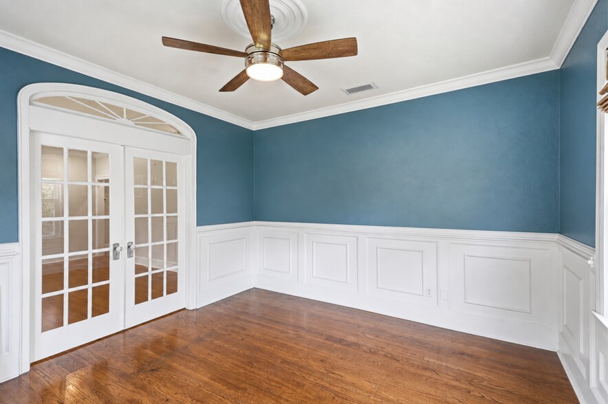More Photos Of 537 E Park Ave, Tallahassee Office For Sale