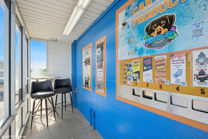More Photos Of 731 Midwest Ct, Freeport Carwash For Sale