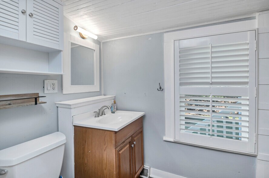 More Photos Of 6009 Wescott Rd, Columbia Land For Sale