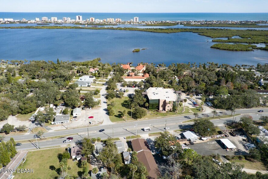 More Photos Of 5110 S Ridgewood Ave, Port Orange Freestanding For Sale