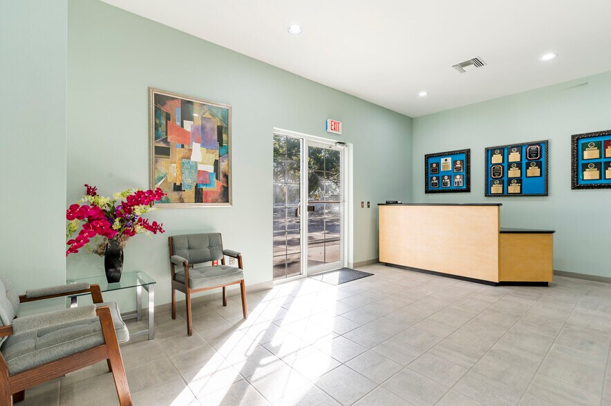 More Photos Of 1938 N Hercules Ave, Clearwater Office For Sale