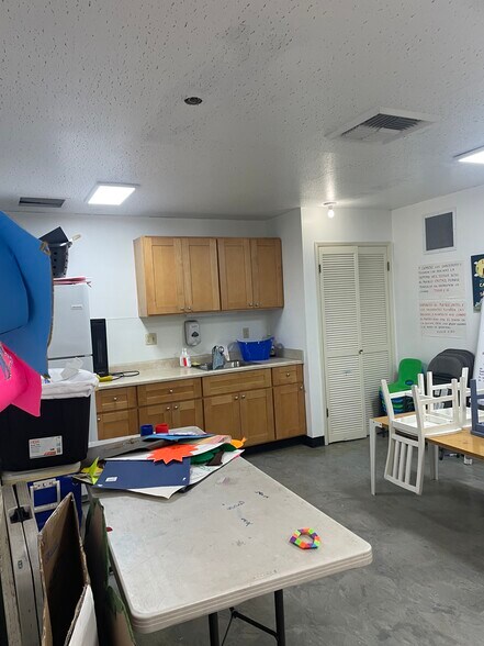 More Photos Of 3939 San Pablo Dam Rd, El Sobrante Bank For Lease