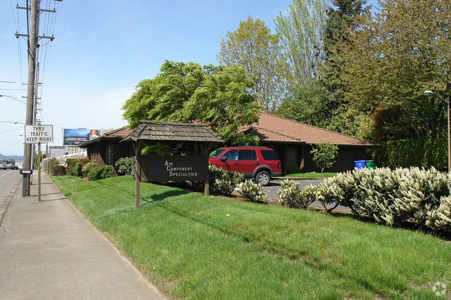 Primary Photo Of 10347 SE Division St, Portland Office For Sale