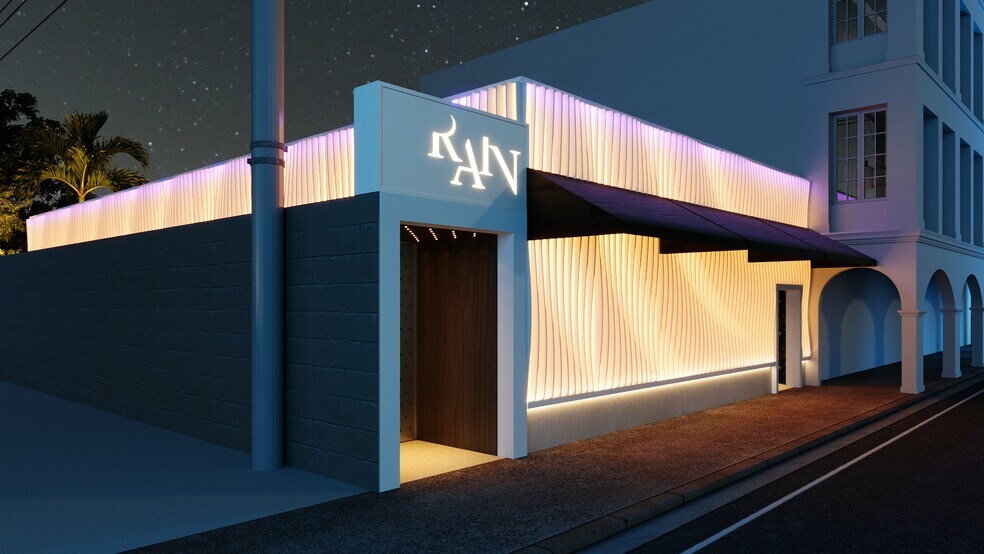 More Photos Of 323 23rd St, Miami Beach Bar For Sale