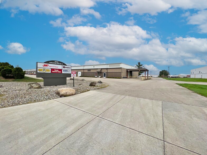 Primary Photo Of 2516 Industrial Park Dr, Goshen Light Manufacturing For Lease