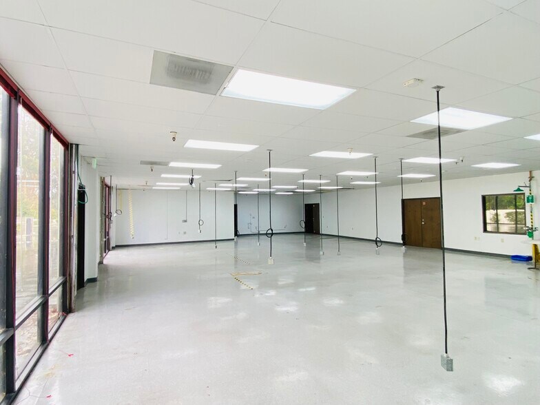 More Photos Of 101 Cooper Ct, Los Gatos Research And Development For Lease