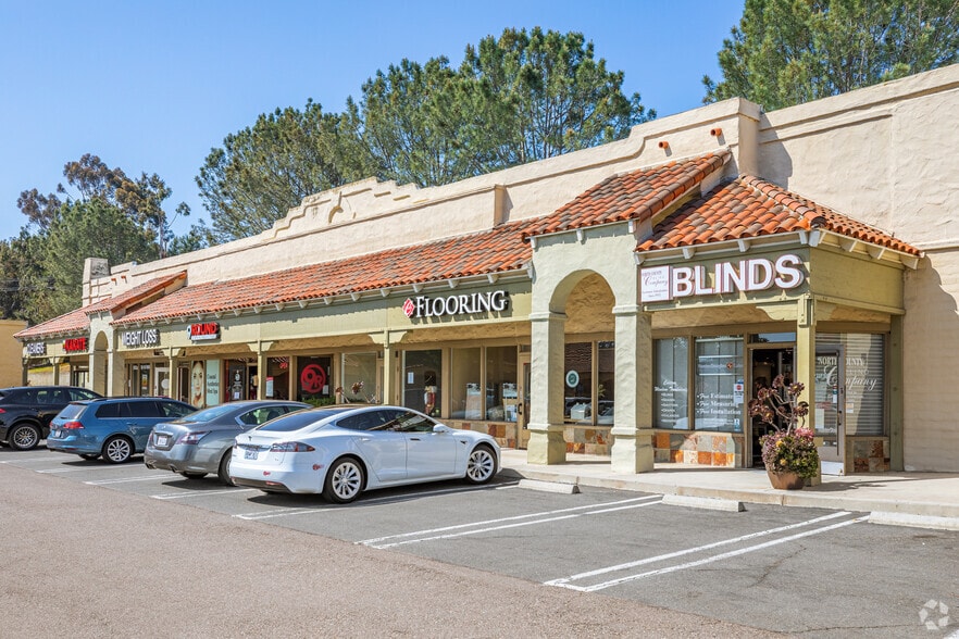 More Photos Of 256-274 El Camino Real, Encinitas Unknown For Lease