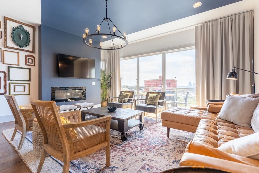 More Photos Of , Nashville Multifamily For Sale