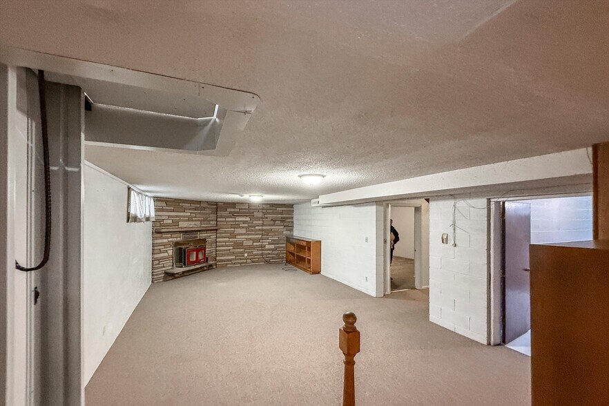 More Photos Of 241 Main St, Mead Office Residential For Sale