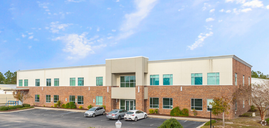 Primary Photo Of 2033 Corporate Dr S, Wilmington Office For Sale