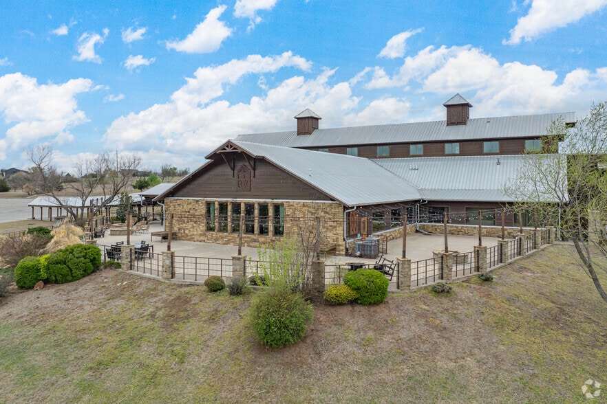 More Photos Of 468 SW 24th Ave, Goldsby Lodge Meeting Hall For Sale