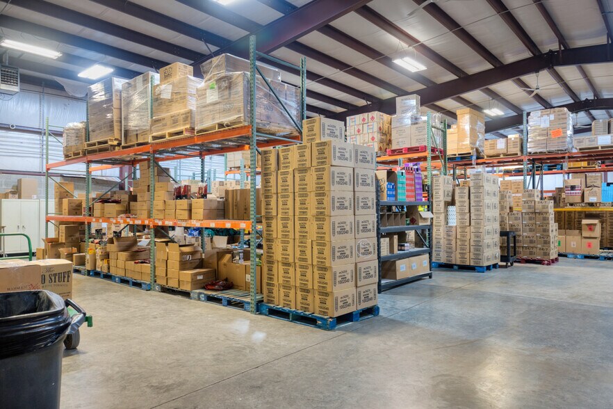 More Photos Of 2488 Williams Hwy, Williamstown Distribution For Sale