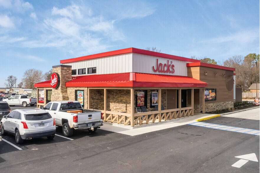 Primary Photo Of 300 Phillips St, Harrisburg General Retail For Sale