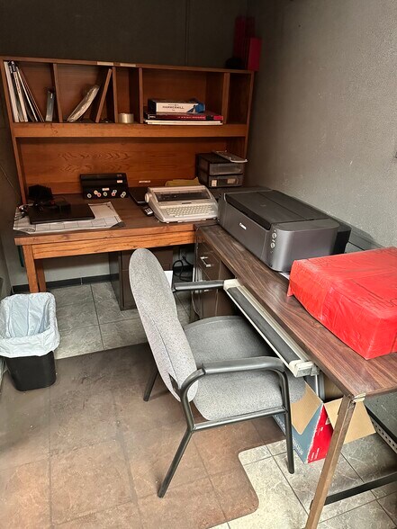 More Photos Of 705 W Commonwealth Ave, Fullerton Auto Repair For Lease