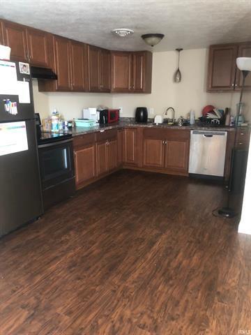 More Photos Of 2312 S Rogers St, Bloomington Freestanding For Sale