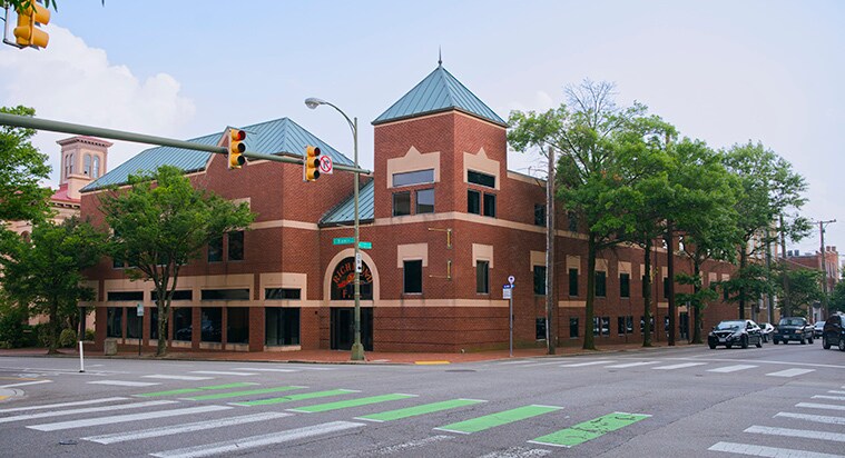 Primary Photo Of 201 E Franklin St, Richmond Office For Sale