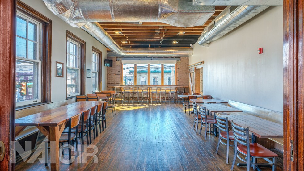 More Photos Of 1 S Union St, Middletown General Retail For Sale