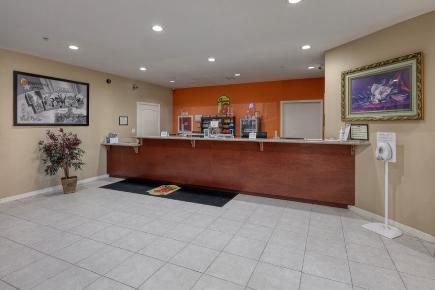 More Photos Of 2209 Highway 290 E, Brenham Hotel For Sale