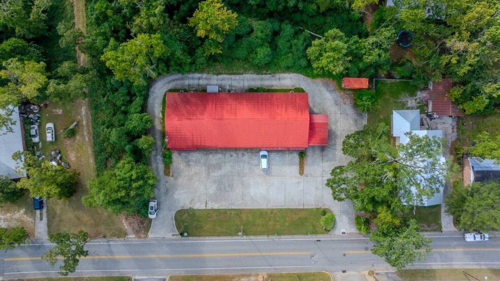 More Photos Of 244 N College St, Statesboro Flex For Sale