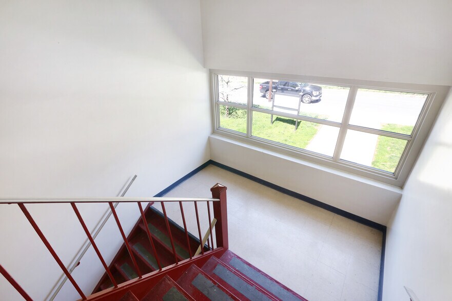 More Photos Of 117 Elm Ave, Takoma Park Schools For Sale