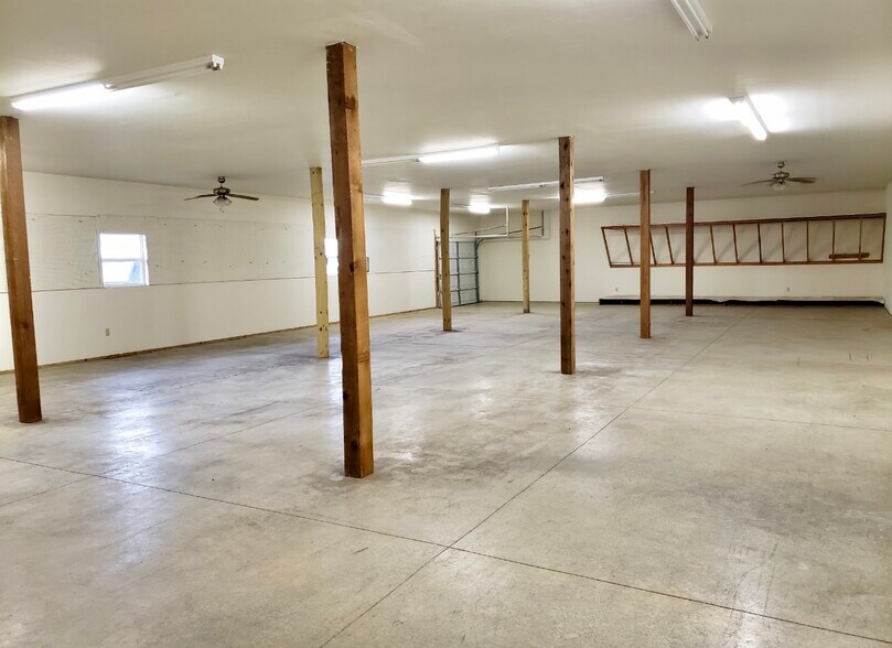 More Photos Of 104 N Orange St, Butler Freestanding For Sale