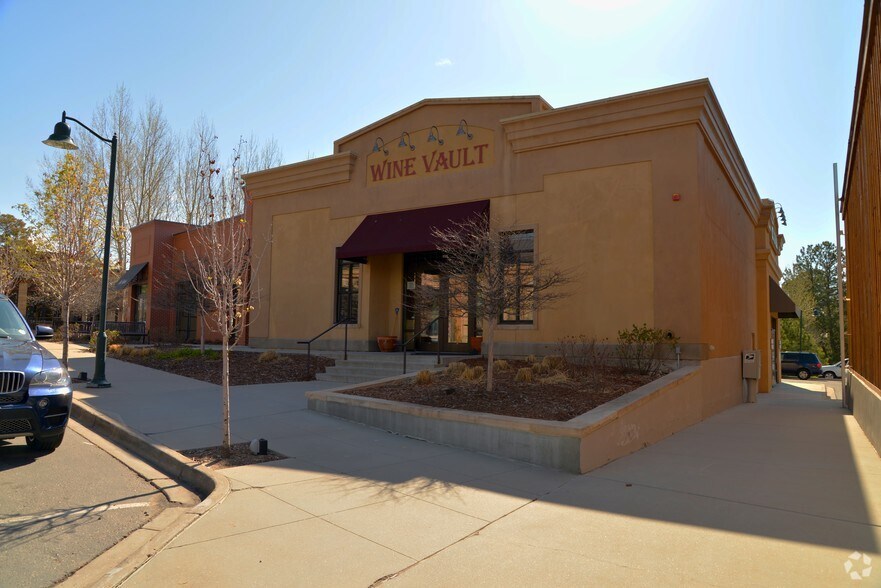 More Photos Of 872 W Happy Canyon Rd, Castle Rock Storefront For Lease