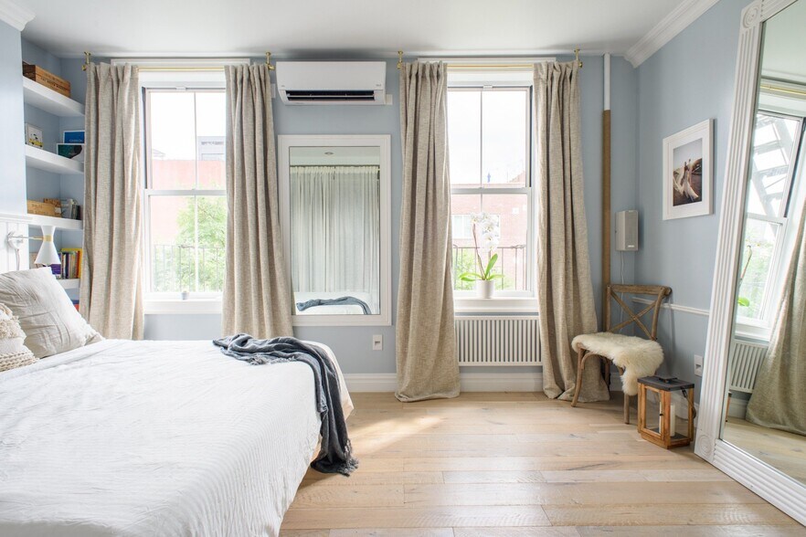 More Photos Of 62 Wyckoff St, Brooklyn Hospitality For Sale