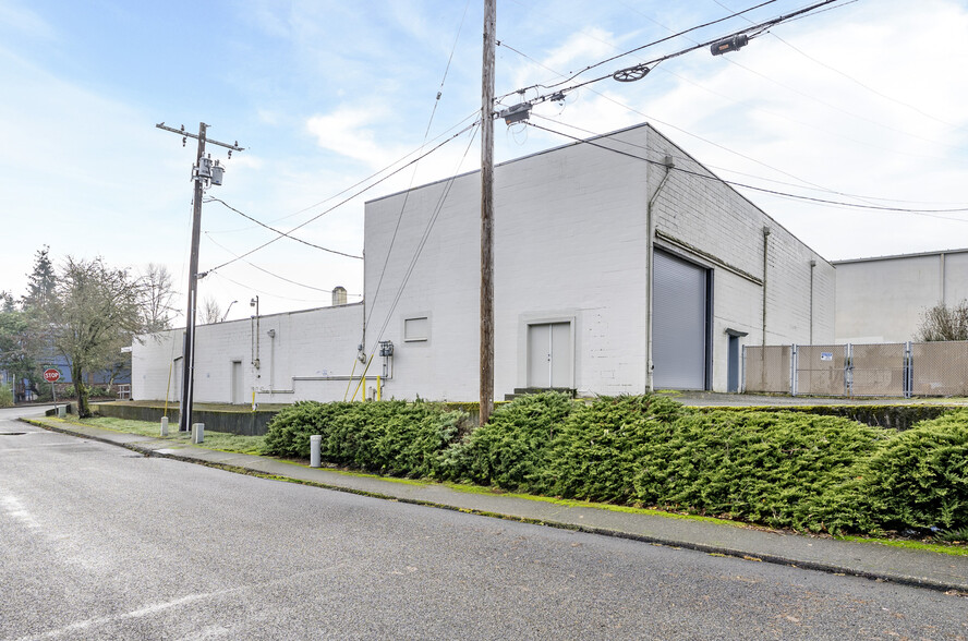 More Photos Of 5503 232nd St SW, Mountlake Terrace Warehouse For Sale