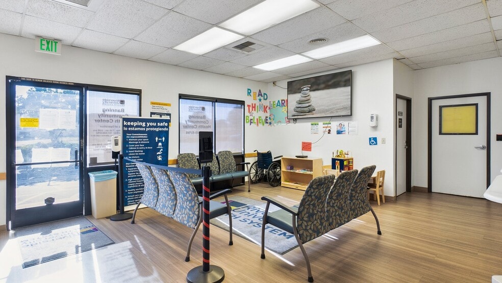 More Photos Of 3055 W Ramsey St, Banning Medical For Lease
