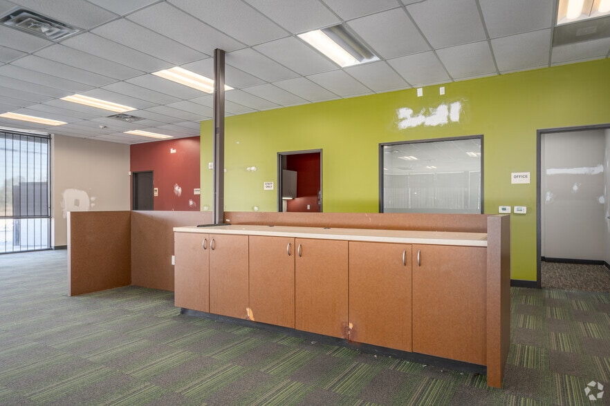 More Photos Of 4217 Tidwell Rd, Houston Unknown For Lease