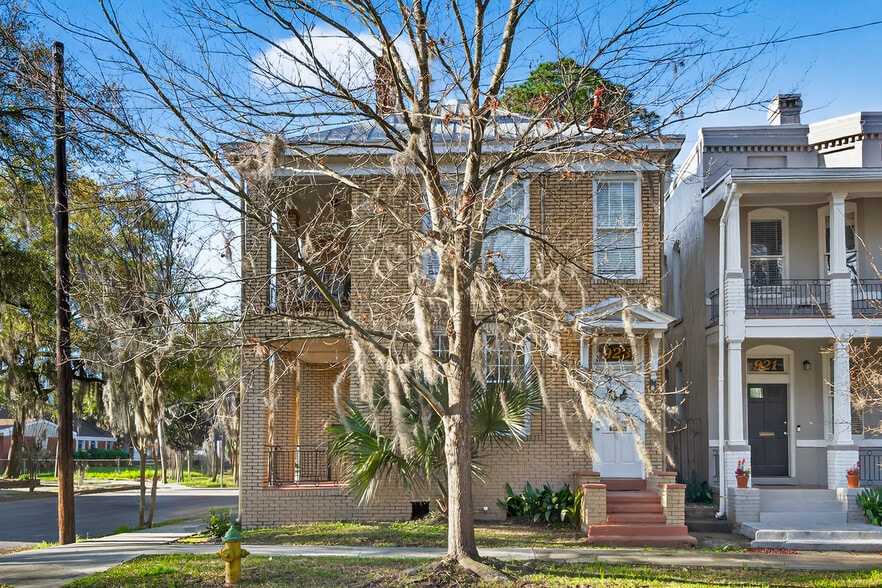 More Photos Of 923 E Park Ave, Savannah Apartments For Sale