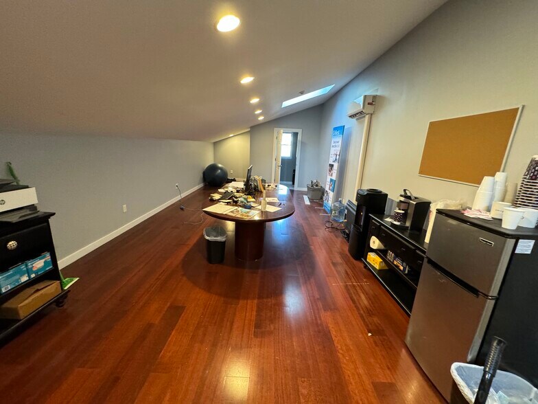 More Photos Of 57 New Haven Rd, Seymour Storefront For Lease