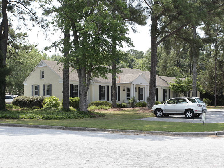 Primary Photo Of 205 Jeff Davis Pl, Fayetteville Office For Lease