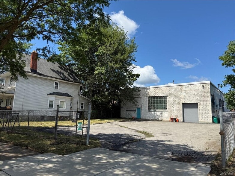 More Photos Of 64 Fillmore Ave, Buffalo Warehouse For Sale