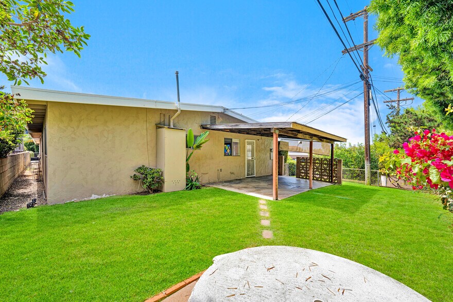 More Photos Of 330 9th St, Del Mar Apartments For Sale