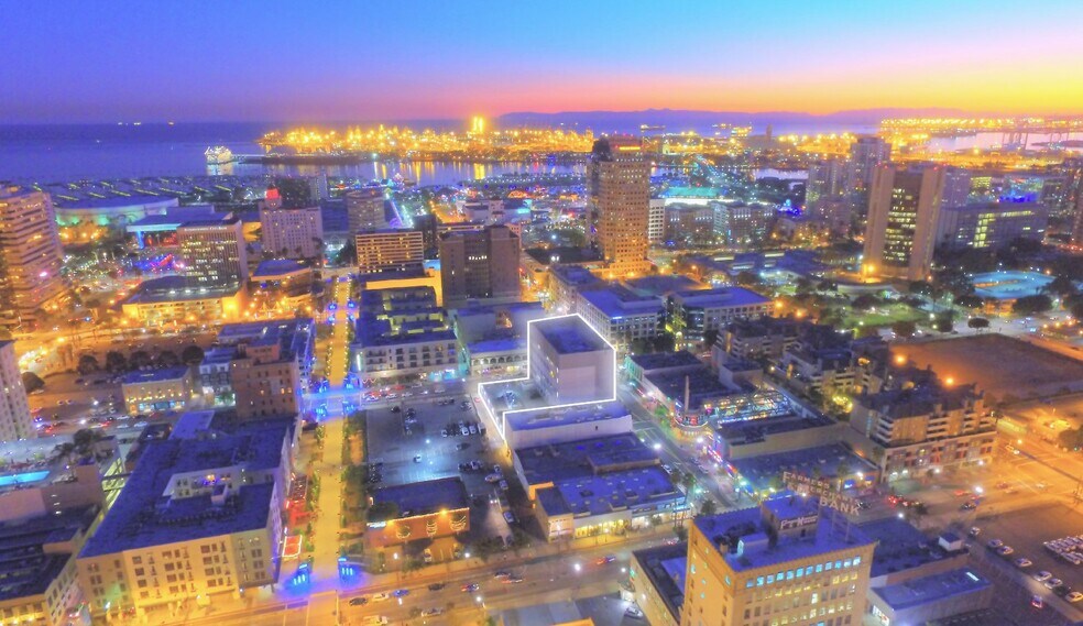 More Photos Of 200 Pine Ave, Long Beach Loft Creative Space For Lease